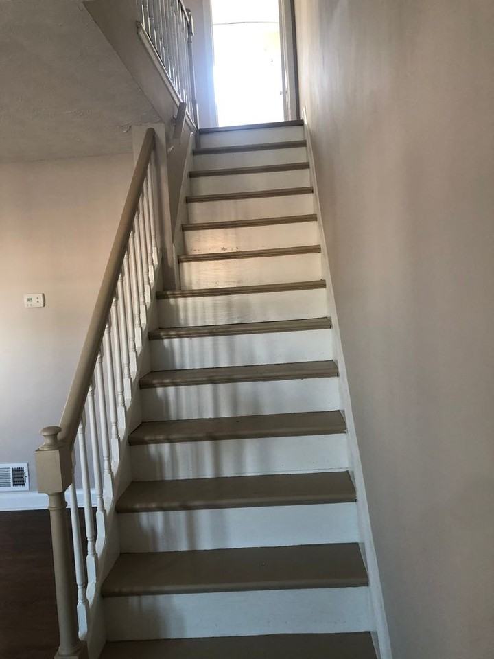 819 N Marlyn Ave - Photo 5 of 17