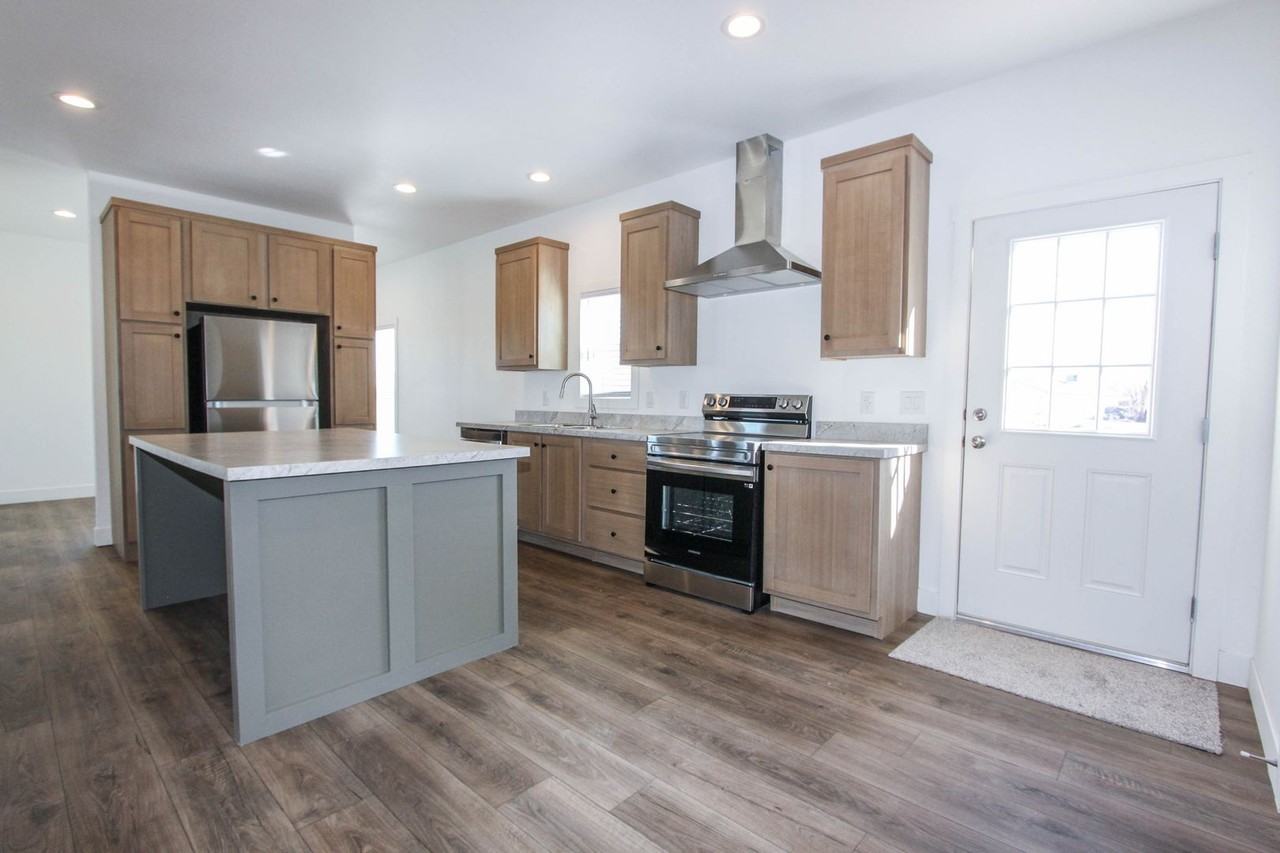 35 W Hawaii Rd - Photo 5 of 20