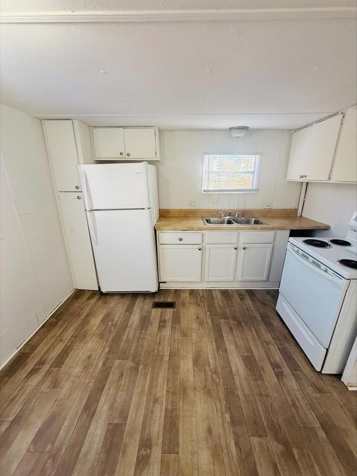 535 Rocwood Dr Lot 08 - Photo 2 of 6