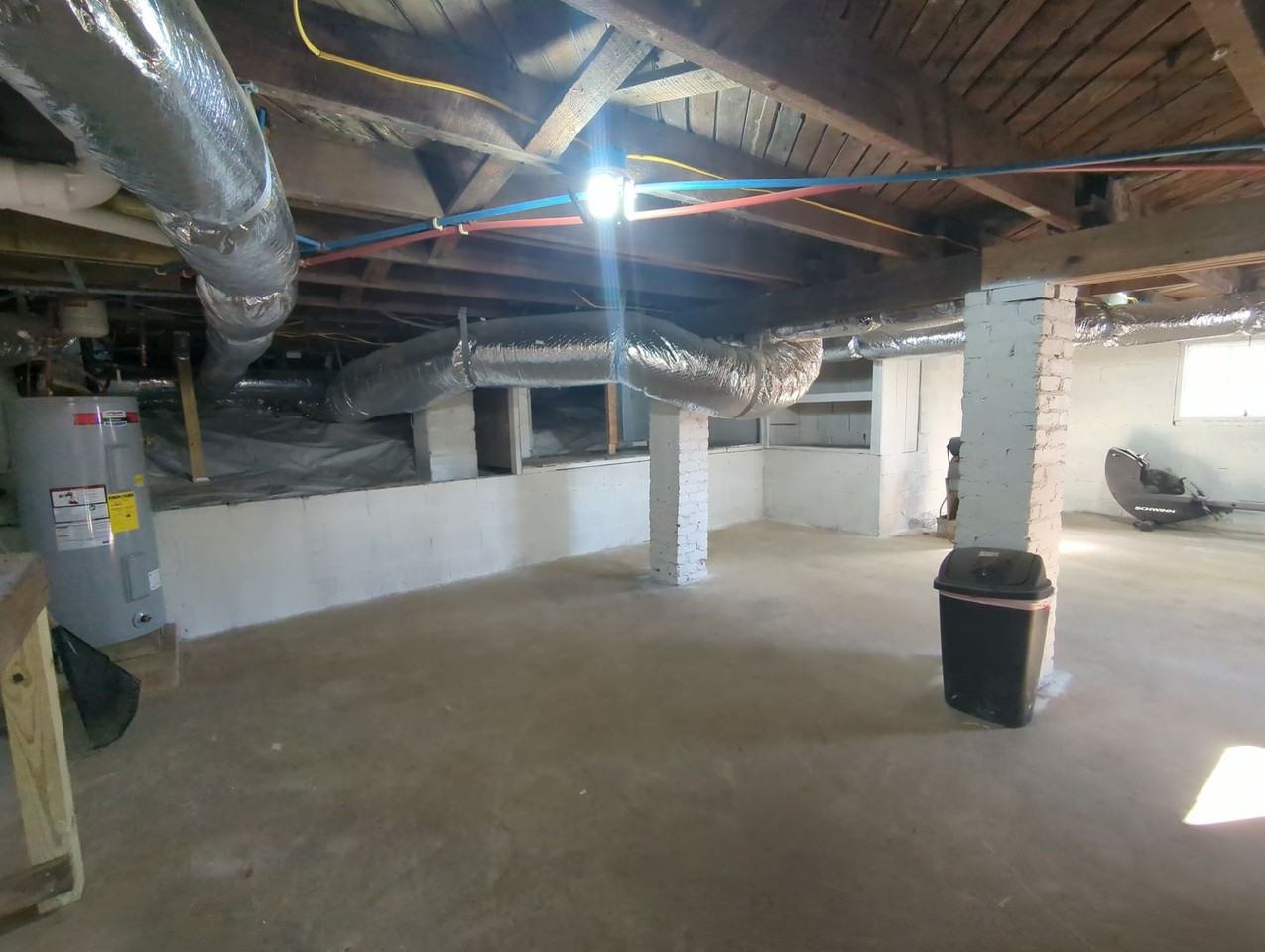 456 Warren St - Photo 6 of 22