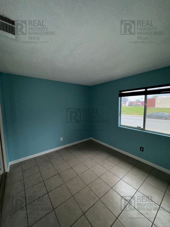 1397 Bushy Tail Trl - Photo 2 of 27