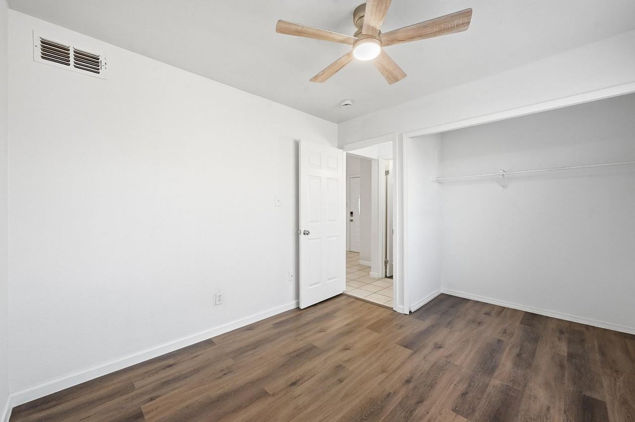 4645 Carr St - Photo 3 of 18