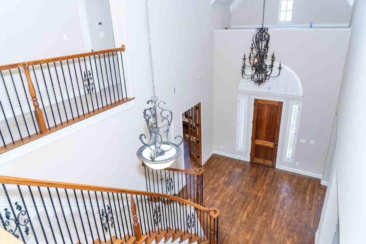 1836 Walnut Springs Dr - Photo 2 of 49