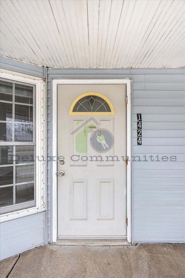 1424 Burton St Sw - Photo 5 of 50