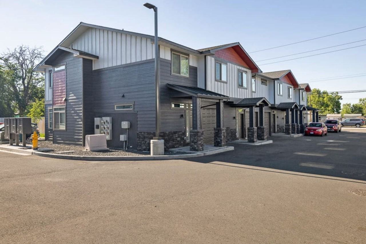 The Towns on Entiat - Photo 3 of 50