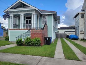 2600 Marengo St - Photo 1 of 1