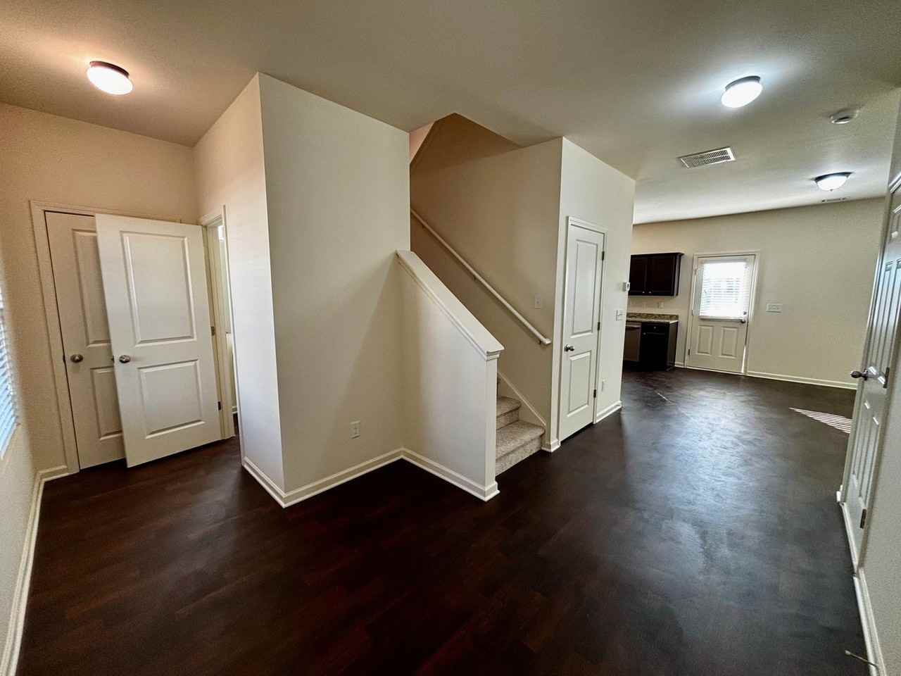 343 Merigold Way - Photo 3 of 24