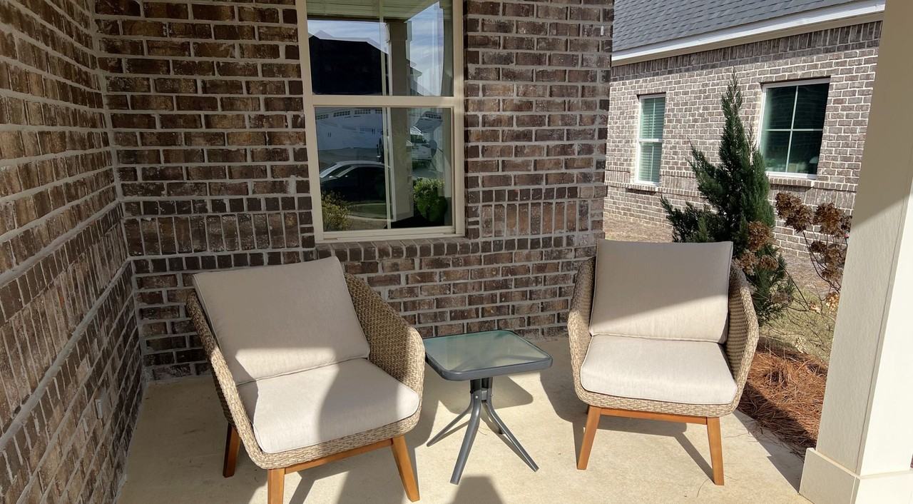 150 Lenore Ct - Photo 3 of 26