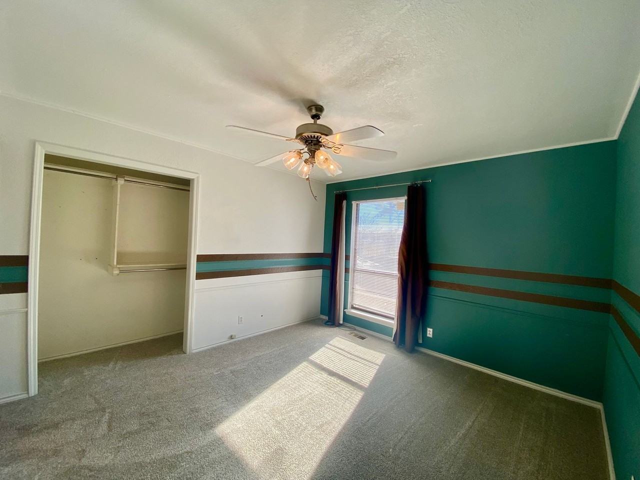 5517 Fountain Head Dr - Photo 7 of 10