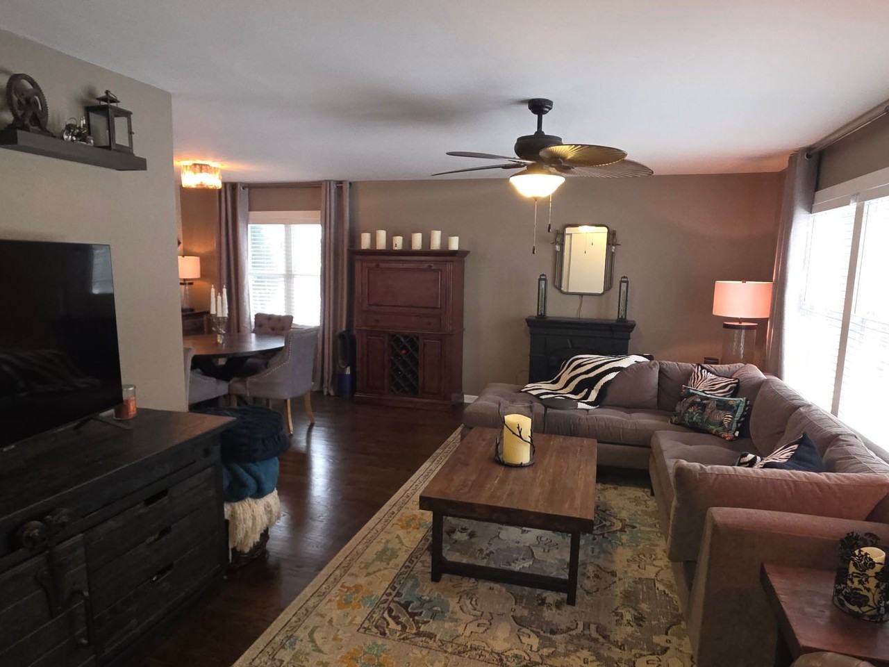 7816 7th Ave - Photo 3 of 19