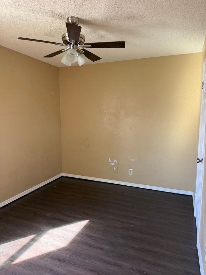 2600 Grim Ave - Photo 6 of 9