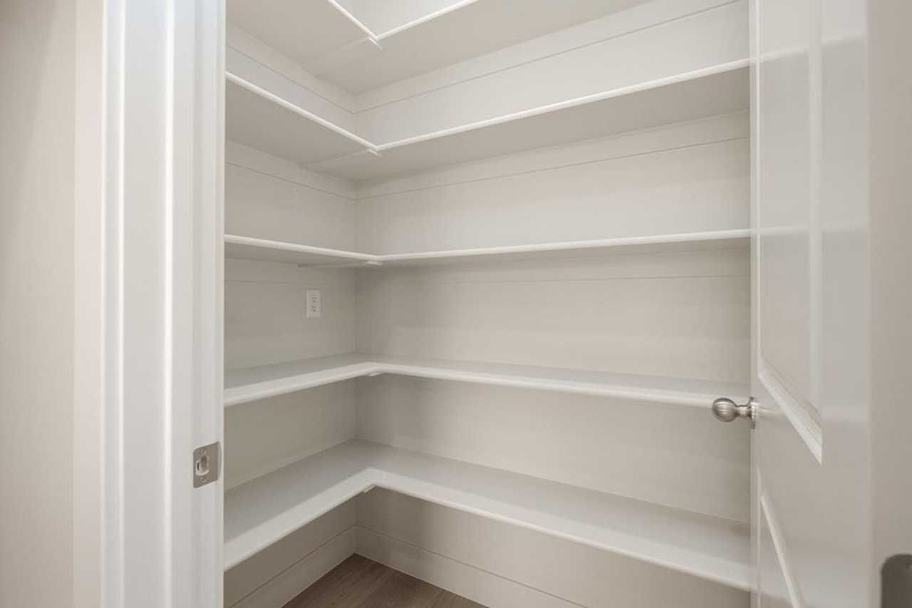 1991 W 250 S - Photo 6 of 27