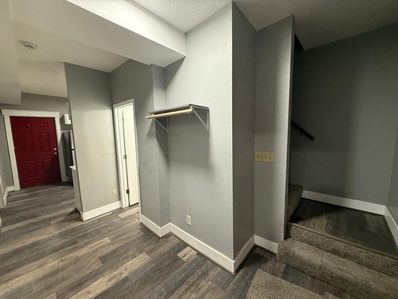 2110 Lyndale Ave N - Photo 5 of 35