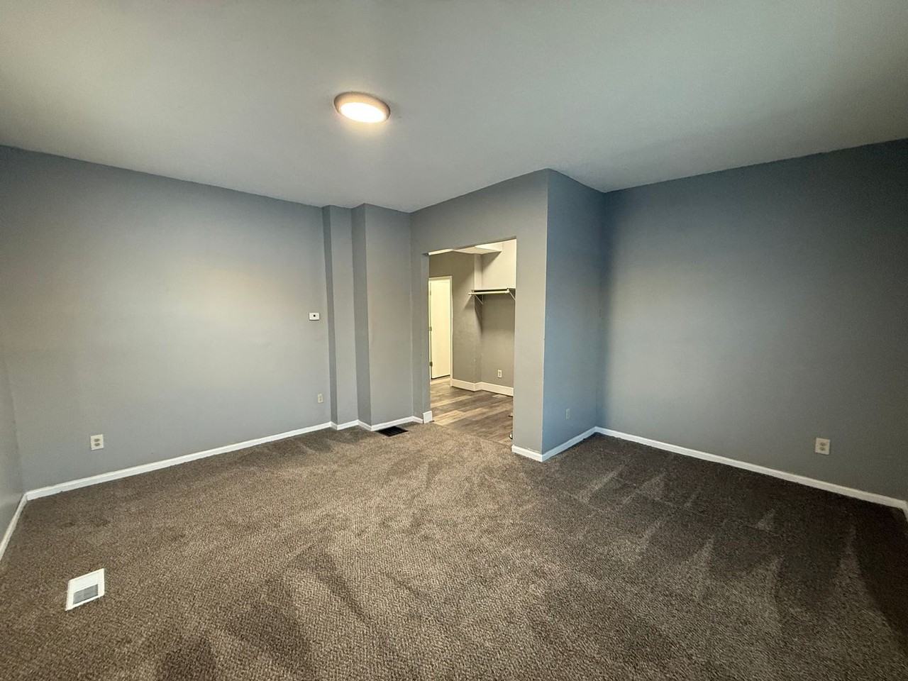 2110 Lyndale Ave N - Photo 7 of 35