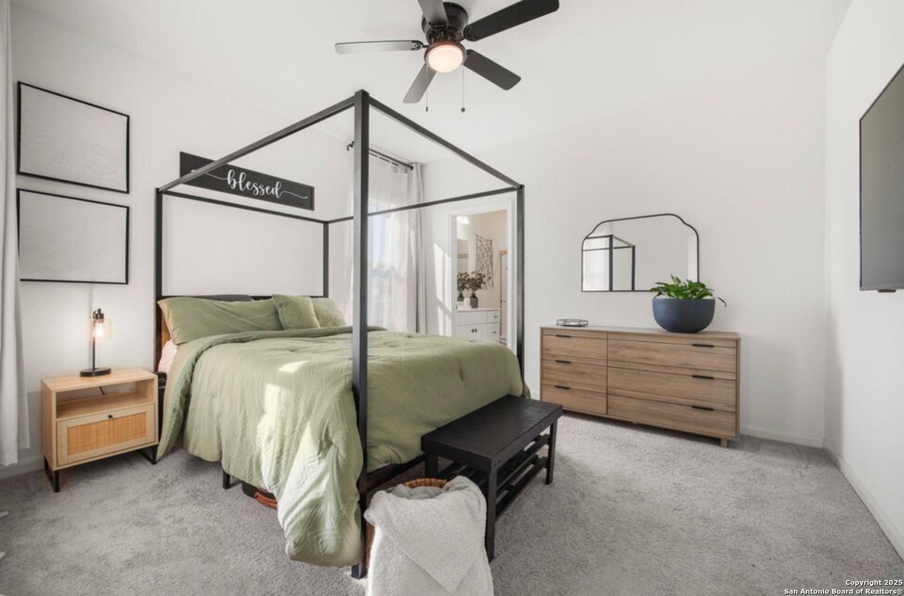 8412 Falcon Mdw - Photo 5 of 16