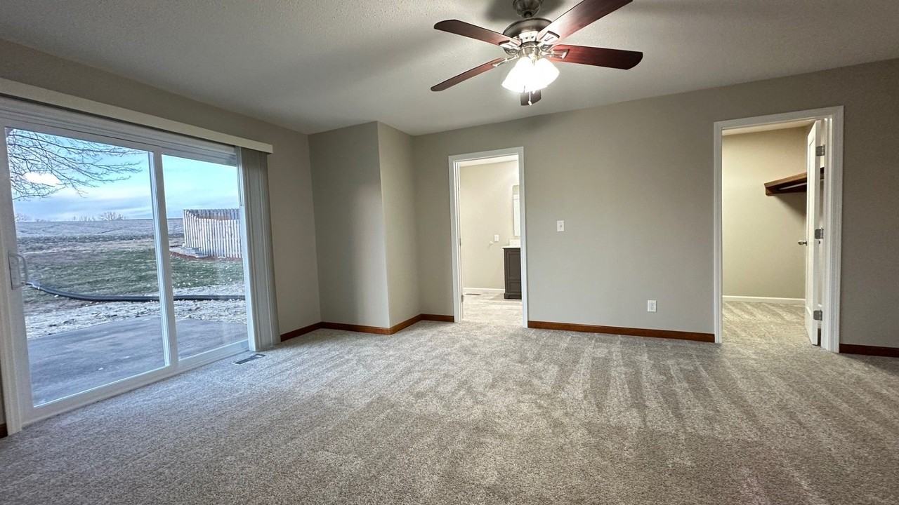 1812 S Sheridan Dr - Photo 6 of 16