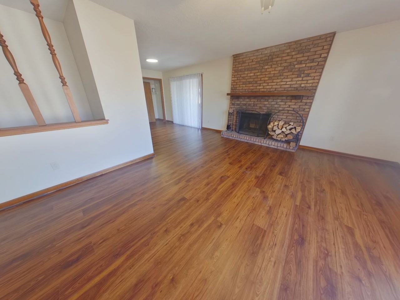 1856 N Meridian Ave - Photo 2 of 15