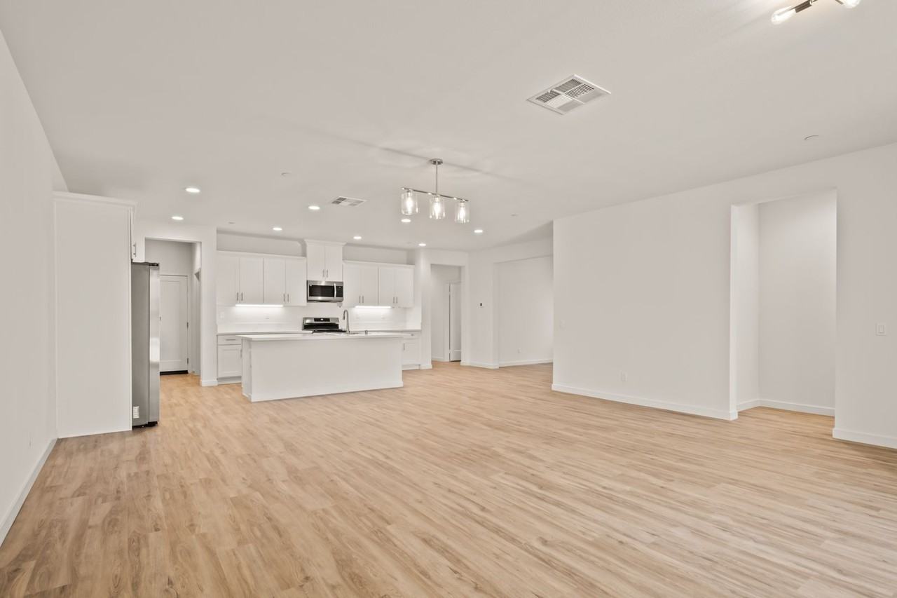 49163 Garland Rd - Photo 7 of 33