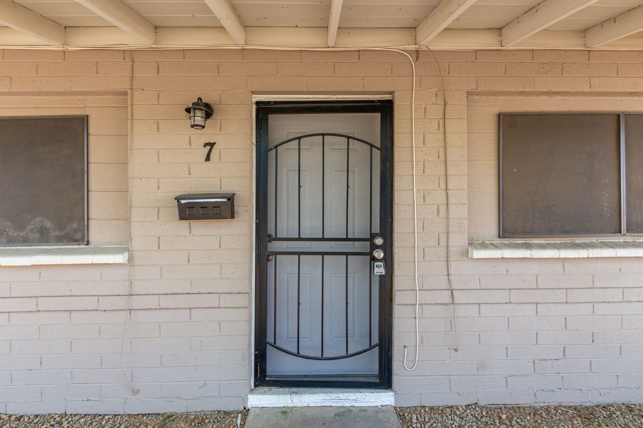 1629 W Filmore - Photo 3 of 35