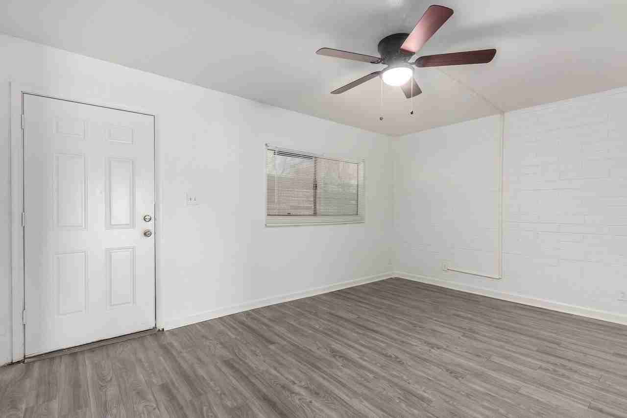 1629 W Filmore - Photo 3 of 23