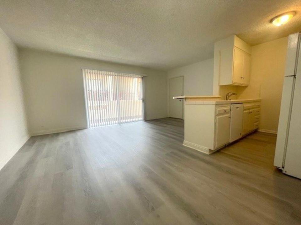 3750 Delmas Terrace, - Photo 6 of 50