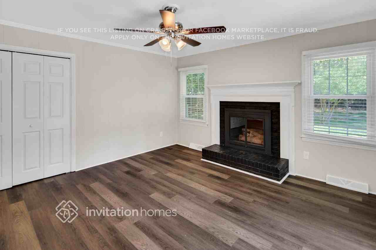 7112 David Ave - Photo 4 of 28