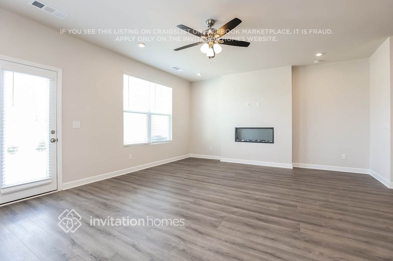 123 Fister Dr - Photo 3 of 16