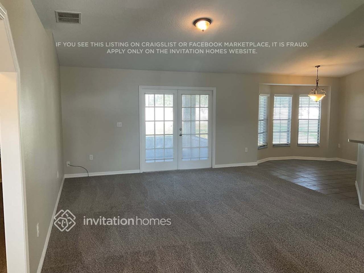 2388 Sweetwater Blvd - Photo 4 of 11