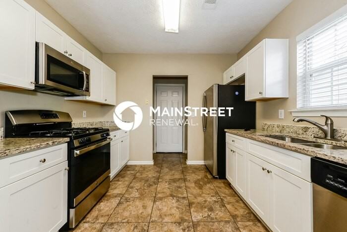 437 Summer Hill Cir - Photo 5 of 16