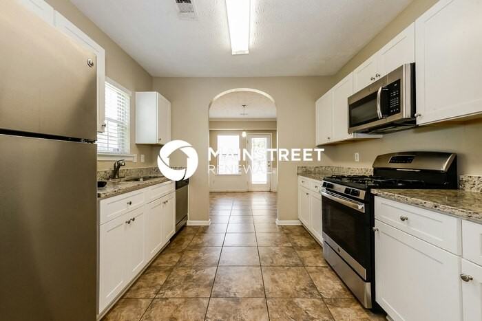 437 Summer Hill Cir - Photo 6 of 16