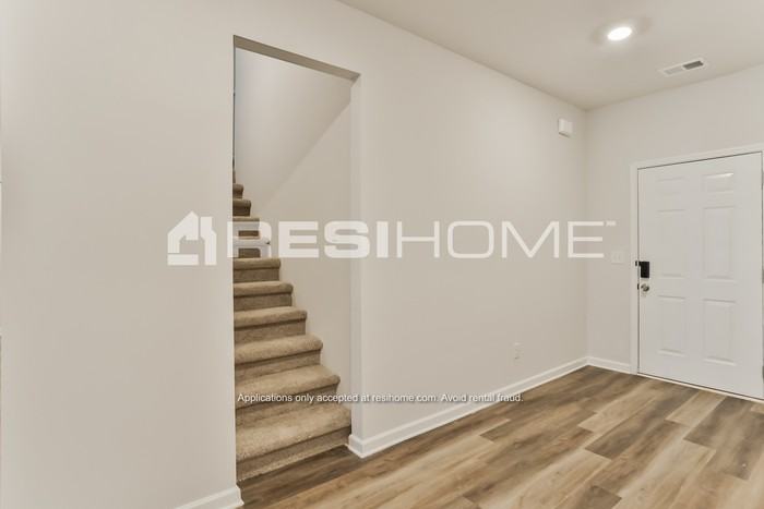 22 Remington Ln - Photo 7 of 23