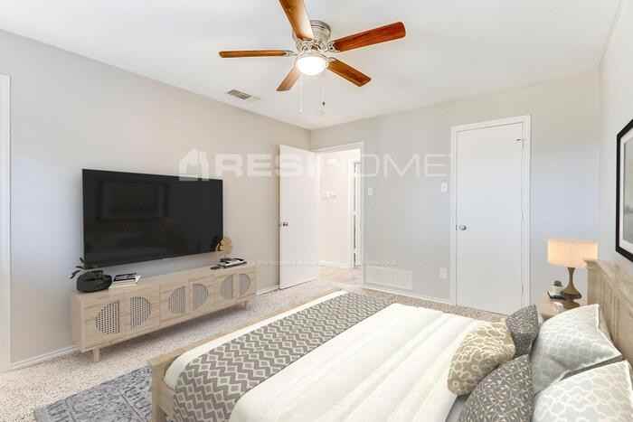 7128 Elderberry Ln - Photo 7 of 17