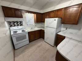 featured image of 605 W Commercial St #605W