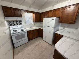 605 W Commercial St #605W - Photo 1 of 1