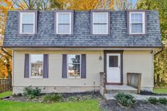 9619 Winands Rd - Photo 1 of 1