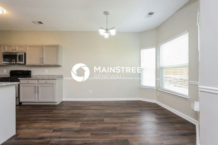 1565 Tigris Ct - Photo 6 of 17