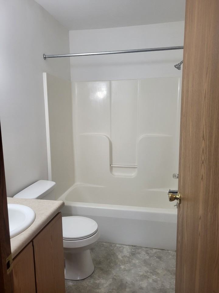 4915 Universal Dr #1 - Photo 5 of 5