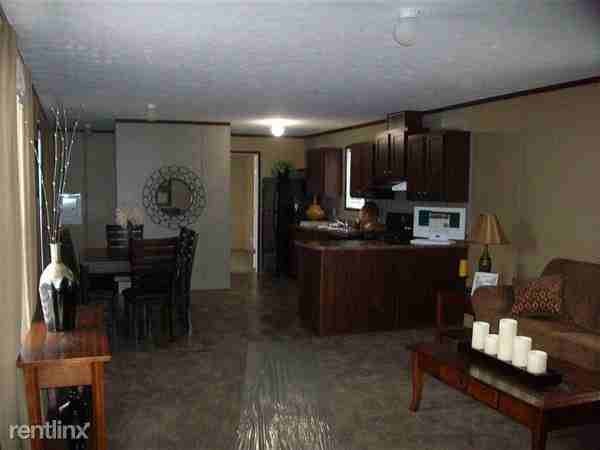 49 St Michaels Dr - Photo 2 of 13