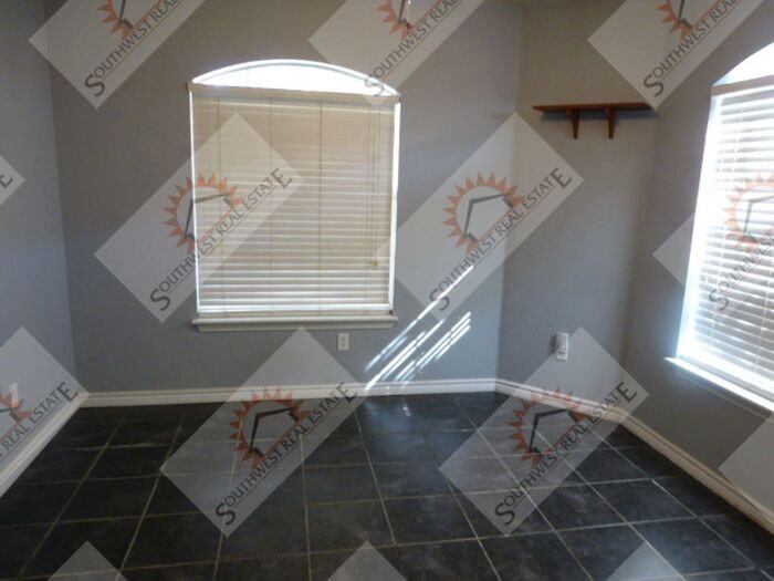 300 Burro Trl - Photo 7 of 14