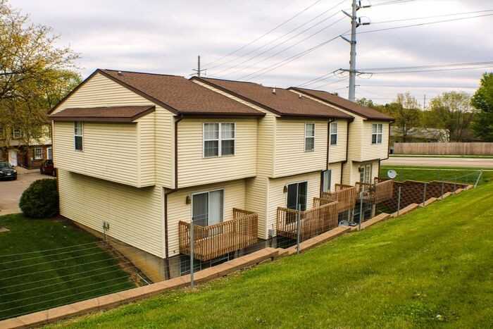 2409 Shady Glen Ct - Photo 3 of 29