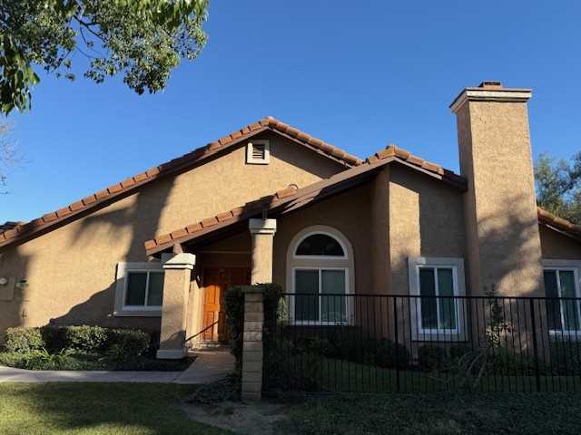 641 S Iron Horse Ln #1 - Photo 5 of 45