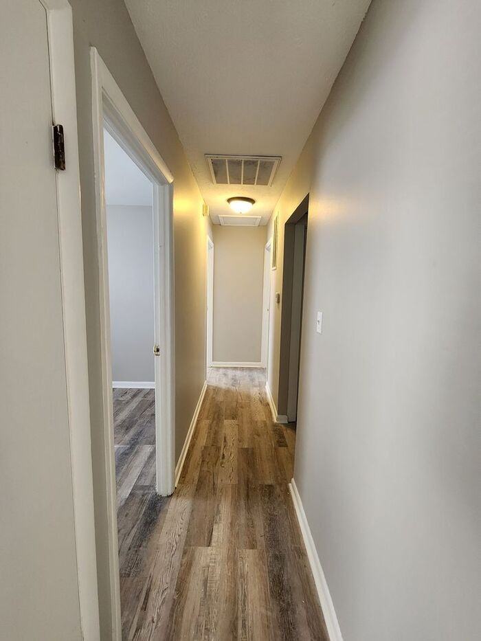 4344 Dundee Ave - Photo 3 of 9