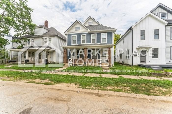 1011 Harlan St - Photo 2 of 26