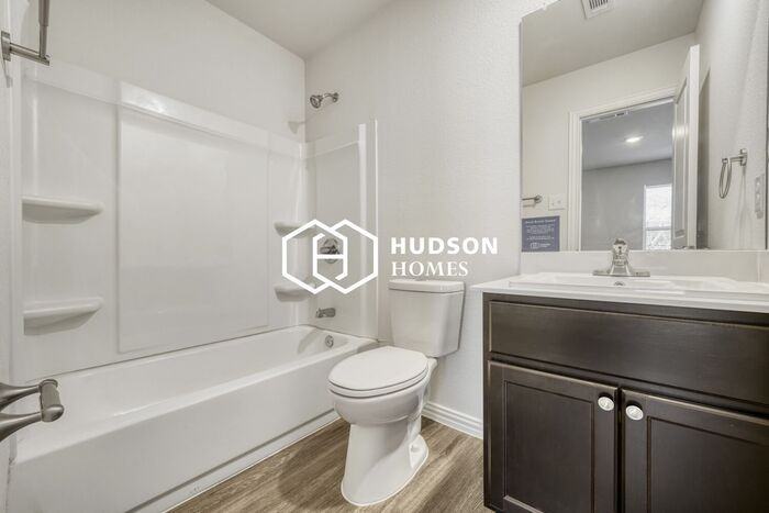 603 S 18th St #A - Photo 7 of 14