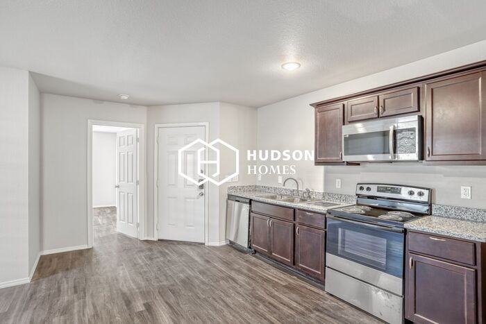 507 N Monroe St #B - Photo 5 of 14