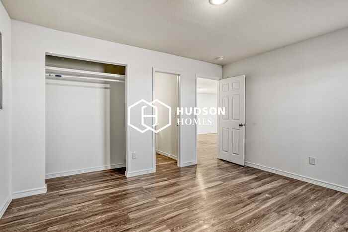 1200 N Van Buren St - Photo 7 of 14