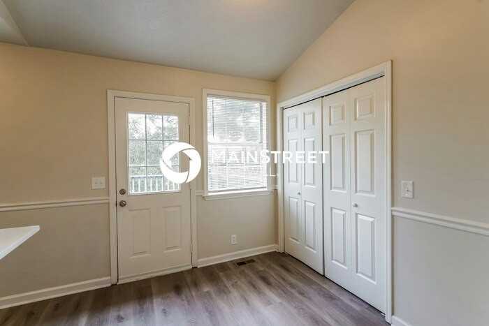 1436 Rice Hill Cir - Photo 5 of 17