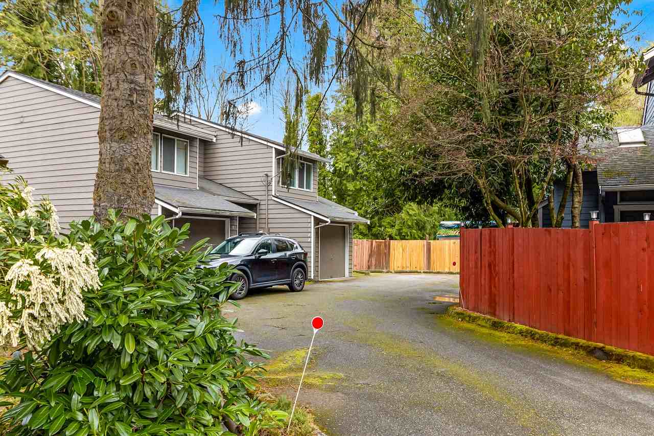 11508 51st Ave Ne #C - Photo 2 of 33