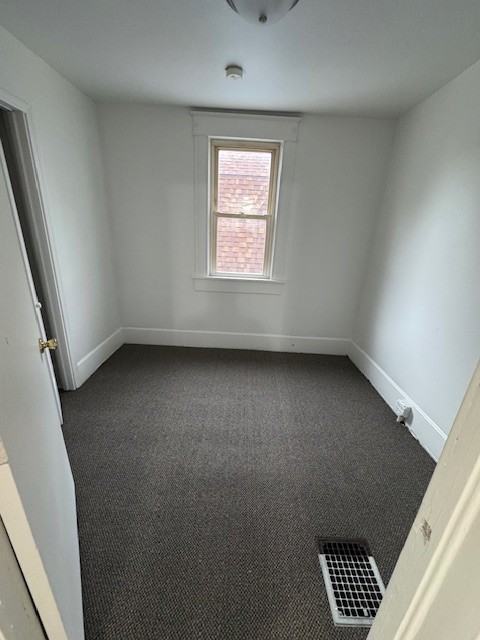 307 N 14th St #1 - Photo 3 of 9