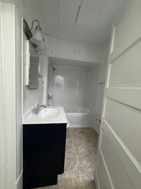 307 N 14th St #1 - Photo 6 of 9